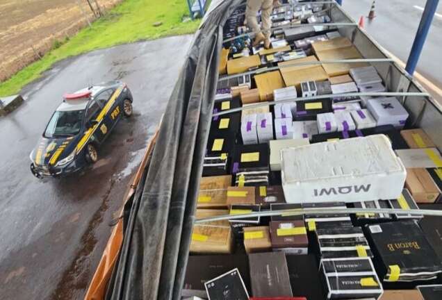 Motorista é preso com vinhos argentinos, franceses e portugueses contrabandeados