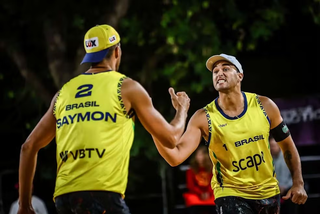 George e sul-mato-grossense Saymon batem campeões olímpicos e avançam no Mundial George e sul-mato-grossense Saymon batem campeões olímpicos e avançam no Mundial