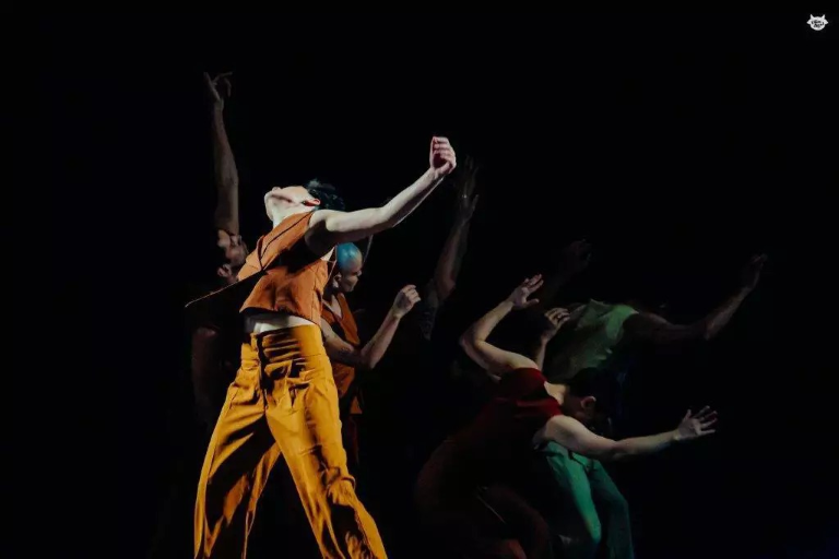 Teatro Prosa terá programação gratuita sobre gênero, arte e cultura