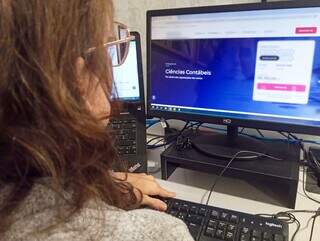 Contabilidade é aposta da vez para salário alto e procura cresce nas faculdades Contabilidade é aposta da vez para salário alto e procura cresce nas faculdades