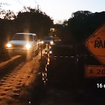 Trecho de estrada da Ch&aacute;cara dos Poderes &eacute; liberado ap&oacute;s desmoronamento