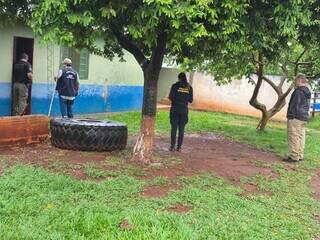 Pai de ex-secretário é solto ao pagar fiança por fábrica clandestina de iogurte Pai de ex-secretário é solto ao pagar fiança por fábrica clandestina de iogurte