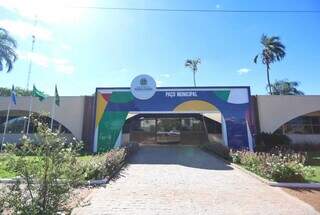 &ldquo;Sei de nada&rdquo;, diz pai de vice-prefeita pega com maconha durante opera&ccedil;&atilde;o