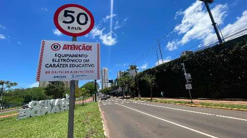 Com multas de volta, motoristas dizem que o tr&acirc;nsito fica mais seguro e lento