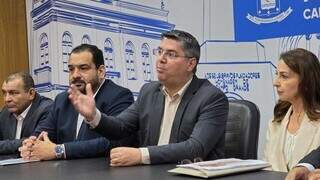 Sesau promete normalizar estoque de 90% dos remédios até fim de dezembro Sesau promete normalizar estoque de 90% dos remédios até fim de dezembro