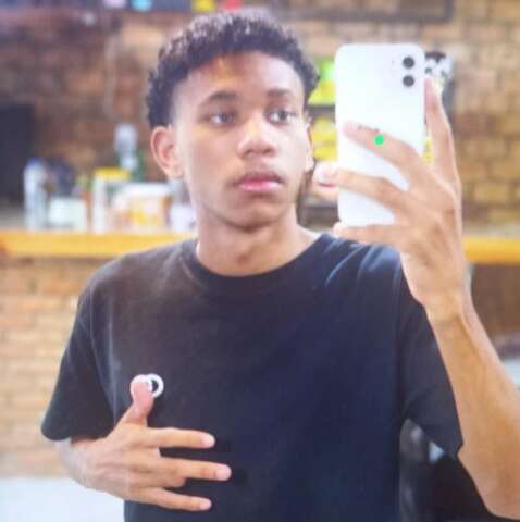 Corpo em decomposi&ccedil;&atilde;o encontrado no Rio Parana&iacute;ba &eacute; de jovem desaparecido