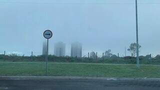 Campo Grande amanhece com friozinho e nevoeiro ap&oacute;s 6 dias de chuvarada