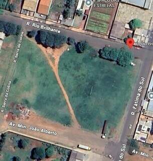 Ap&oacute;s revis&atilde;o, metade do terreno da pra&ccedil;a no Serra Azul &eacute; destinada &agrave; venda