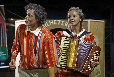 Sesc Teatro Prosa inicia semana com programa&ccedil;&atilde;o sobre g&ecirc;nero e arte