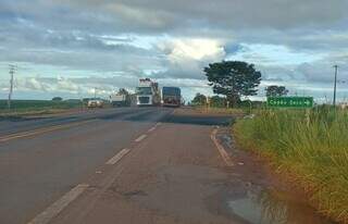 Homem morre atropelado em rodovia e tem corpo dilacerado