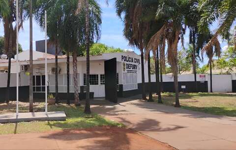 Moradores de rua s&atilde;o presos com carro roubado de casal no Universit&aacute;rio