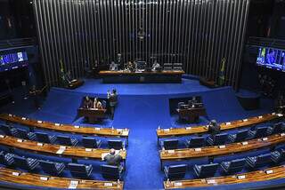 Senado aprova &ldquo;anistia branca&rdquo; para atualizar valor de im&oacute;veis e carros