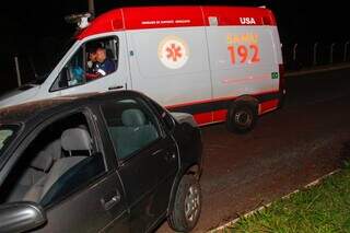 Pedras na pista causam sequ&ecirc;ncia de quedas e batida na Euler de Azevedo