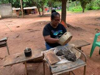 Rosinha perdeu a m&atilde;e e ensinamento quase morreu com ela