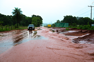 Ivinhema decreta calamidade p&uacute;blica ap&oacute;s chuvas de at&eacute; 120 mm