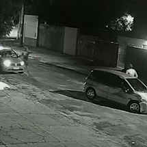 Acusado de importuna&ccedil;&atilde;o sexual foge e atropela pai e filha em moto