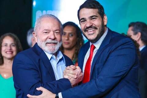 Lula indica advogado-geral da Uni&atilde;o Jorge Messias para vaga no STF