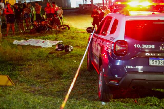 Motociclista &eacute; assassinada a tiros ap&oacute;s ser derrubada por carro na BR-262