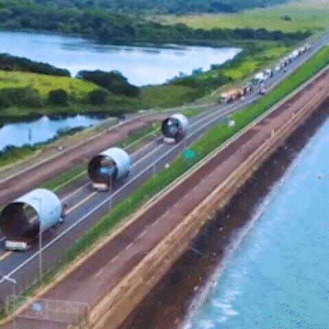 "Construção de fábrica exigirá transporte de materiais em 60 mil caminhões"