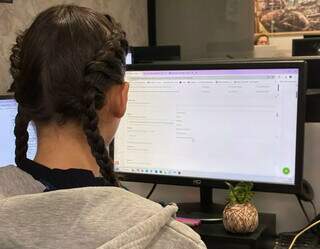 Estagi&aacute;rio tem direito a 13&ordm; sal&aacute;rio? Entenda o que diz a lei