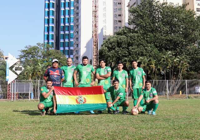 Copa entre Na&ccedil;&otilde;es re&uacute;ne imigrantes em jogos neste s&aacute;bado na Capital