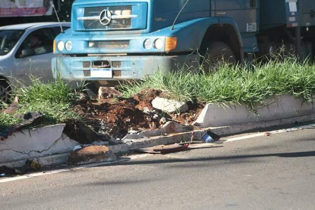 Assaltantes fizeram outra v&iacute;tima minutos antes de acidente que terminou em morte