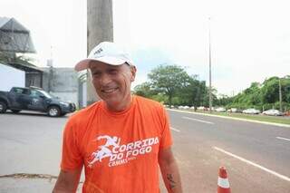 Atletas e militares compartilham experiências na 5ª Corrida do Fogo Atletas e militares compartilham experiências na 5ª Corrida do Fogo