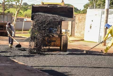 Com tr&eacute;gua da chuva, mais de 6 mil buracos foram tapados em quatro dias