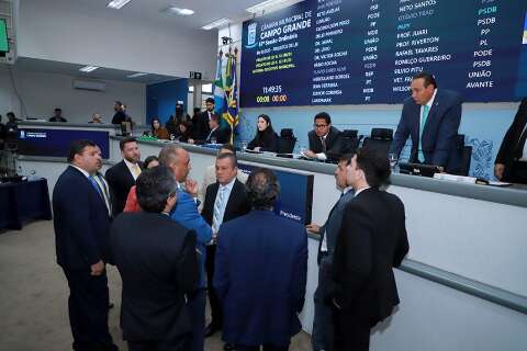 Na volta do feriado, vereadores votam doa&ccedil;&atilde;o de 2 im&oacute;veis p&uacute;blicos para empresas