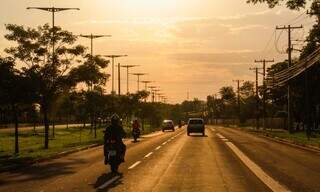 Frente fria muda o tempo e domingo ter&aacute; chuva e vento forte em MS