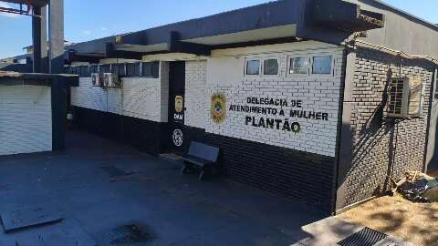 Mulher &eacute; sequestrada e estuprada por amigo do namorado em lava-r&aacute;pido