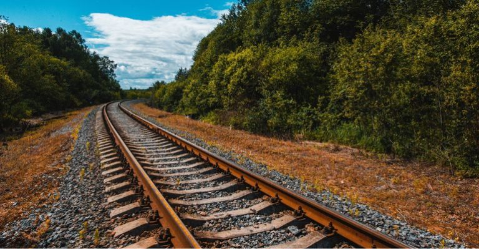 Uni&atilde;o inclui Malha Oeste entre prioridades e confirma edital para 2026