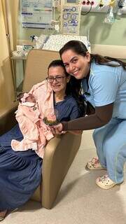 Mait&ecirc; vence batalha na UTI e simboliza luta contra prematuridade