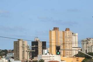 Calor intenso e tempo firme marcam a ter&ccedil;a-feira em MS