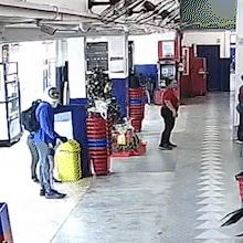 Homem armado com faca amea&ccedil;a clientes e funcion&aacute;rios em mercado no Aero Rancho