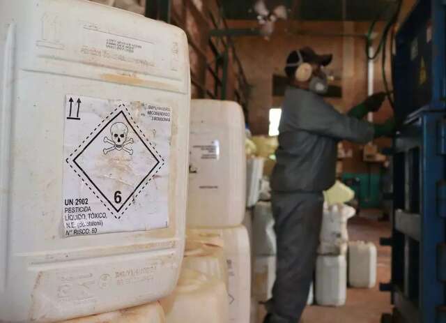 Nova regra da Anvisa amplia prote&ccedil;&atilde;o a expostos a agrot&oacute;xicos em &aacute;reas rurais