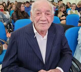 Justi&ccedil;a concede domiciliar a Razuk ap&oacute;s defesa citar risco de morte ao idoso