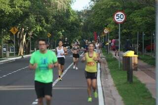 Ap&oacute;s ataque no Parque dos Poderes, corredores ajustam rotas e redobram aten&ccedil;&atilde;o