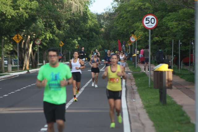 Ap&oacute;s ataque no Parque dos Poderes, corredores ajustam rotas e redobram aten&ccedil;&atilde;o