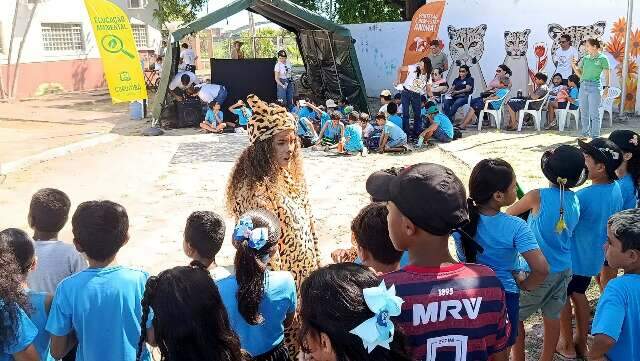 Li&ccedil;&otilde;es para conviver com a on&ccedil;a-pintada aproximam estudantes da realidade local