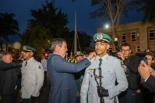 Cerim&ocirc;nia marca formatura de aspirantes da PM e homenageia capit&atilde;o falecido