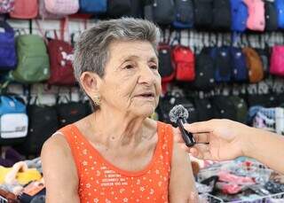 O cheque pr&eacute;-datado sumiu, mas as hist&oacute;rias de d&iacute;vida seguem no Centro