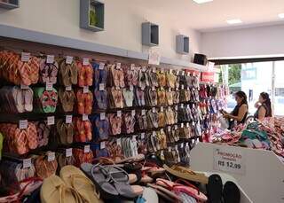 Rescaldo da Black Friday e p&oacute;s-13&ordm; lotam lojas no Centro da Capital neste s&aacute;bado