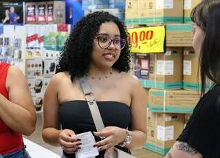 Rescaldo da Black Friday e p&oacute;s-13&ordm; lotam lojas no Centro da Capital neste s&aacute;bado