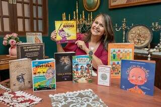 Livro nasce do amor de uma av&oacute; e vira homenagem &agrave; inf&acirc;ncia e aos la&ccedil;os