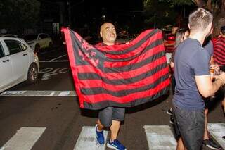 &ldquo;&Eacute; emo&ccedil;&atilde;o que n&atilde;o cabe no peito&rdquo;: Torcida do Flamengo comemora tetra