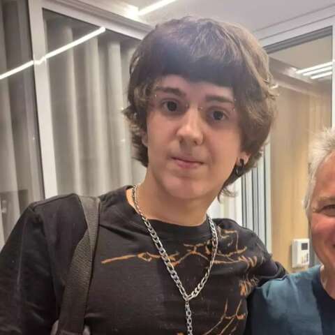 Fam&iacute;lia procura adolescente desaparecido no Bairro Mata do Jacinto