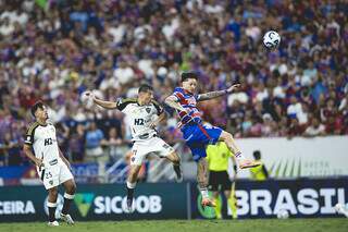 Fortaleza derrota Atl&eacute;tico-MG e refor&ccedil;a luta contra o rebaixamento