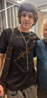 Família procura adolescente desaparecido no Bairro Mata do Jacinto Família procura adolescente desaparecido no Bairro Mata do Jacinto