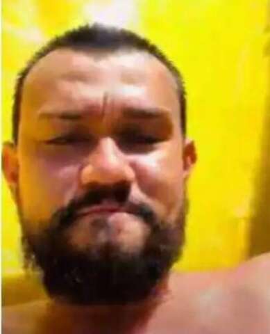 Agiota &eacute; preso por suspeita de assassinar rapaz a tiros em ciclovia